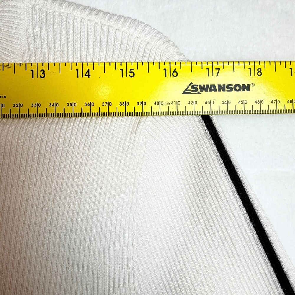 WHBM Rib Knit Colorblock Sweater Medium - Picture 8 of 12